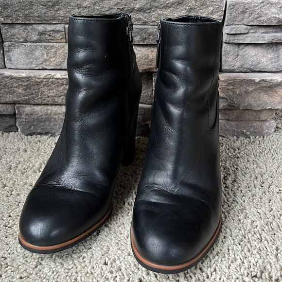 Franco Sarto Black Ankle Boots Booties 8.5 - Picture 7 of 15